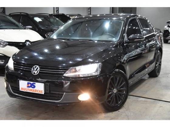 VOLKSWAGEN JETTA 2.0 TSI HIGHLINE 200CV GASOLINA 4P TIPTRONIC VOLKSWAGEN JETTA 2.0 TSI HIGHLINE 200CV GASOLINA 4P TIPTRONIC